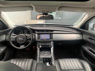 Jaguar XF 30d R-Sport Aut. *Panorama*Leder*LED*