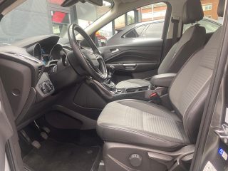 Ford Kuga 2,0 TDCi Titanium AWD