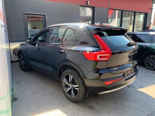 Volvo XC40 D3 Momentum Pro AWD Geartronic *Navi*Harman Kardon Sound*