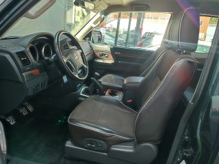 Mitsubishi Pajero Intense Österreich 3,2 DI-D TD *AHK*Leder*Xenon*