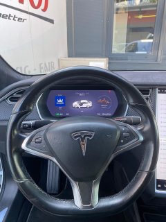 Tesla Model S 85kWh (mit Batterie) *91%Ladekapazität*