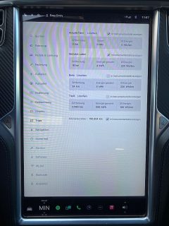 Tesla Model S 85kWh (mit Batterie) *91%Ladekapazität*