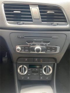 Audi Q3 2,0 TDI quattro Style DPF *Navi*Xenon*Bluetooth*PDC*