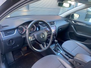 Skoda Octavia Combi 2,0 TDI Style Limited DSG *Navi*BT*