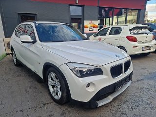 BMW X1 xDrive20d Österreich Paket *AHK* Allrad*