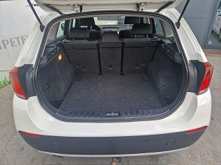 BMW X1 xDrive20d Österreich Paket *AHK* Allrad*