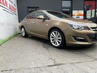 Opel Astra 1,7 CDTI ecoflex Cosmo Start/Stop System