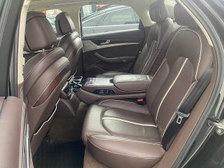 Audi A8 4,2 FSI V8 quattro Tiptronic Lang *voll*