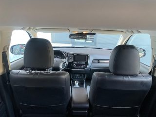 Mitsubishi Outlander 2,0 PHEV Instyle Connect *Schiebedach*Leder*Navi*