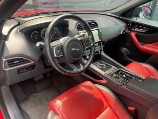 Jaguar F-Pace 30d AWD R-Sport Portfolio Aut. *LED*Pano*Sitzbelüftung*Navi*