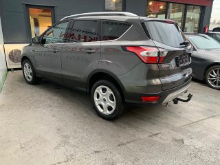 Ford Kuga Titanium Kuga Titanium 2,0 TDCI AWD *Navi*LED*AHK*