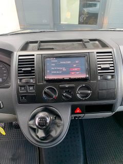 VW T5 DK 2,5 TDI 4motion D-PF *Navi*Allrad*AHK*