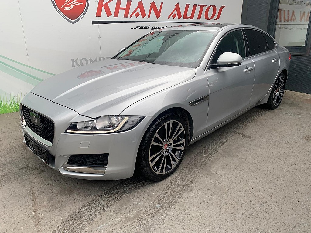 Jaguar XF 30d R-Sport Aut. *Panorama*Leder*LED*