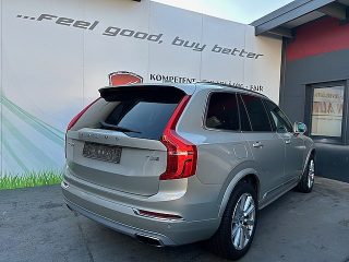 Volvo XC90 T8 Inscription AWD Aut. *7-Sitzer*Panorama*AHK*Sitzbelüftung*