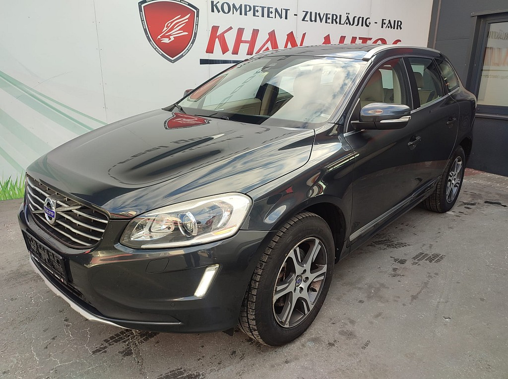 Volvo XC60 D4 Summum Geartronic *Panorama*Leder*