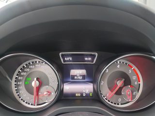 Mercedes-Benz CLA 220 CDI Aut. *AMG-Line*Navi*Xenon*AHK*