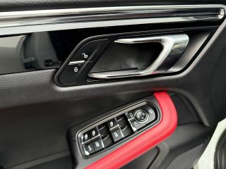 Porsche Macan S Diesel 3,0 DSG *Leder*Navi*Bi-Xenon*PDC*