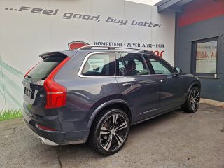 Volvo XC90 D5 AWD First Edition *7-Sitzer*Panorama*Leder*Navi*