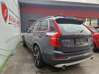 Volvo XC90 D5 AWD First Edition *7-Sitzer*Panorama*Leder*Navi*