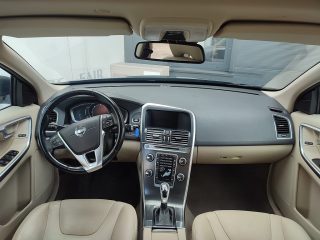 Volvo XC60 D4 Summum Geartronic *Panorama*Leder*