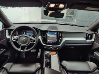Volvo XC60 T6 AWD Recharge  R Design *Panorama*LED*Leder*Navi*