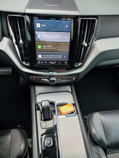 Volvo XC60 T6 AWD Recharge  R Design *Panorama*LED*Leder*Navi*