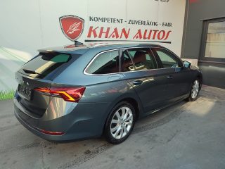 Skoda Octavia Combi 2,0 TDI Premium DSG *LED*Navi*Virtual Cockpit*