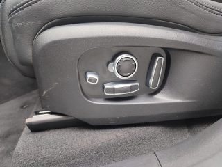 Jaguar F-Pace SE D300 AWD Aut. *Panorama*Meridian*360 Grad*