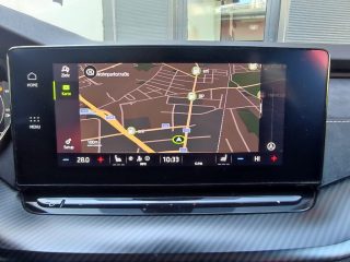 Skoda Octavia 2,0 TDI RS DSG *HeadUp*Canton*RFKamera*Navi*LED*