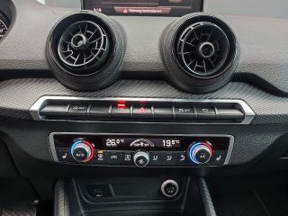 Audi Q2 1,6 TDI Design S-tronic *LED*Navi*Mwst ausweisbar*