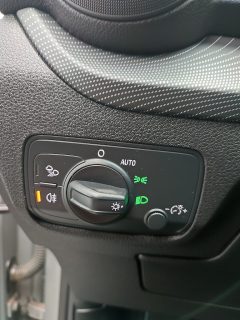 Audi Q2 1,6 TDI Design S-tronic *LED*Navi*Mwst ausweisbar*
