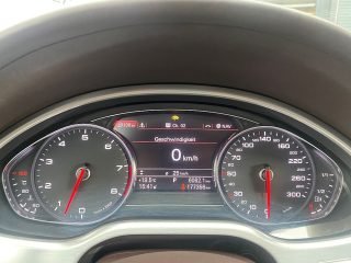Audi A8 4,2 FSI V8 quattro Tiptronic Lang *voll*