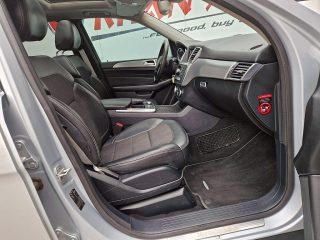 Mercedes-Benz ML 350 BlueTEC 4MATIC Aut. *Panorama*Navi*AHK*