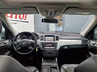 Mercedes-Benz ML 350 BlueTEC 4MATIC Aut. *Panorama*Navi*AHK*