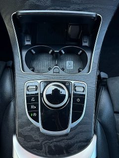 Mercedes-Benz C 220 d T AMG Line Aut. *Navi*LED*Distronic*BT*PDC*