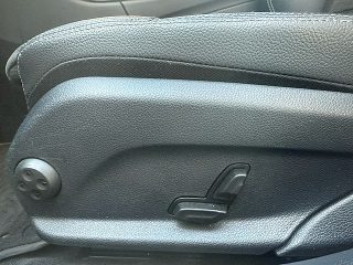 Mercedes-Benz C 220 d T AMG Line Aut. *Navi*LED*Distronic*BT*PDC*