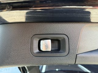Mercedes-Benz C 220 d T AMG Line Aut. *Navi*LED*Distronic*BT*PDC*