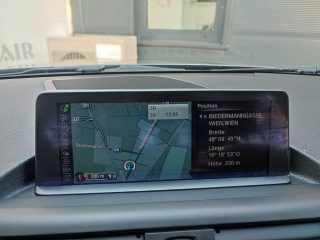 BMW M135i xDrive Aut. *M-Paket*Xenon*Navi*
