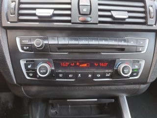 BMW M135i xDrive Aut. *M-Paket*Xenon*Navi*