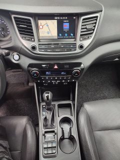 Hyundai Tucson 2,0 Comfort+ CRDi VGT 4WD *Panorama*Leder*Navi*