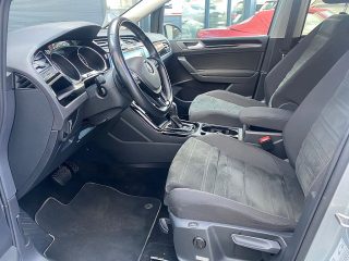 VW Touran Highline 1,6 SCR TDI DSG *Navi*Bluetooth*PDC2x*