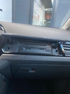 VW Touran Highline 1,6 SCR TDI DSG *Navi*Bluetooth*PDC2x*
