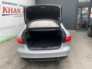 Jaguar XF 30d R-Sport Aut. *Panorama*Leder*LED*