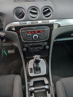 Ford Galaxy Titanium 2,0 TDCi DPF Aut. *7-Sitzer*PDC*