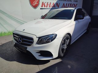 Mercedes-Benz E 350 d Avantgarde Aut. *AMG-Line*Digitales Display*Multibeam*Burmester*