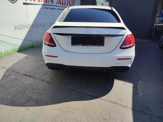 Mercedes-Benz E 350 d Avantgarde Aut. *AMG-Line*Digitales Display*Multibeam*Burmester*