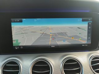 Mercedes-Benz E 350 d Avantgarde Aut. *AMG-Line*Digitales Display*Multibeam*Burmester*