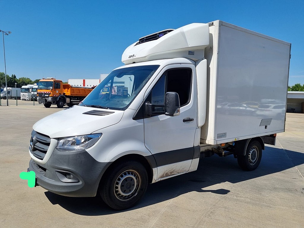 Mercedes-Benz Sprinter 315 CDI 3,5t / 3.250 mm *Kühlkoffer -29*Automatik*Netto :27.990*