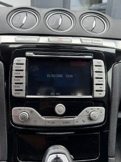 Ford S-MAX Titanium 2,0 TDCi DPF Aut. *Navi*Bluetooth*PDC*