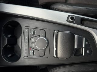 Audi A4 3,0 TDI quattro Sport S-tronic *S-Line*Navi*LED*